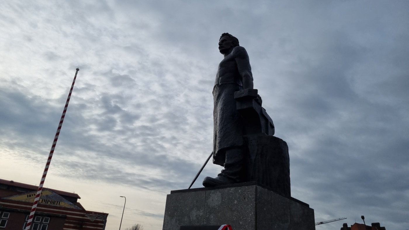 Chorzow pomnik powstanca slaskiego 4