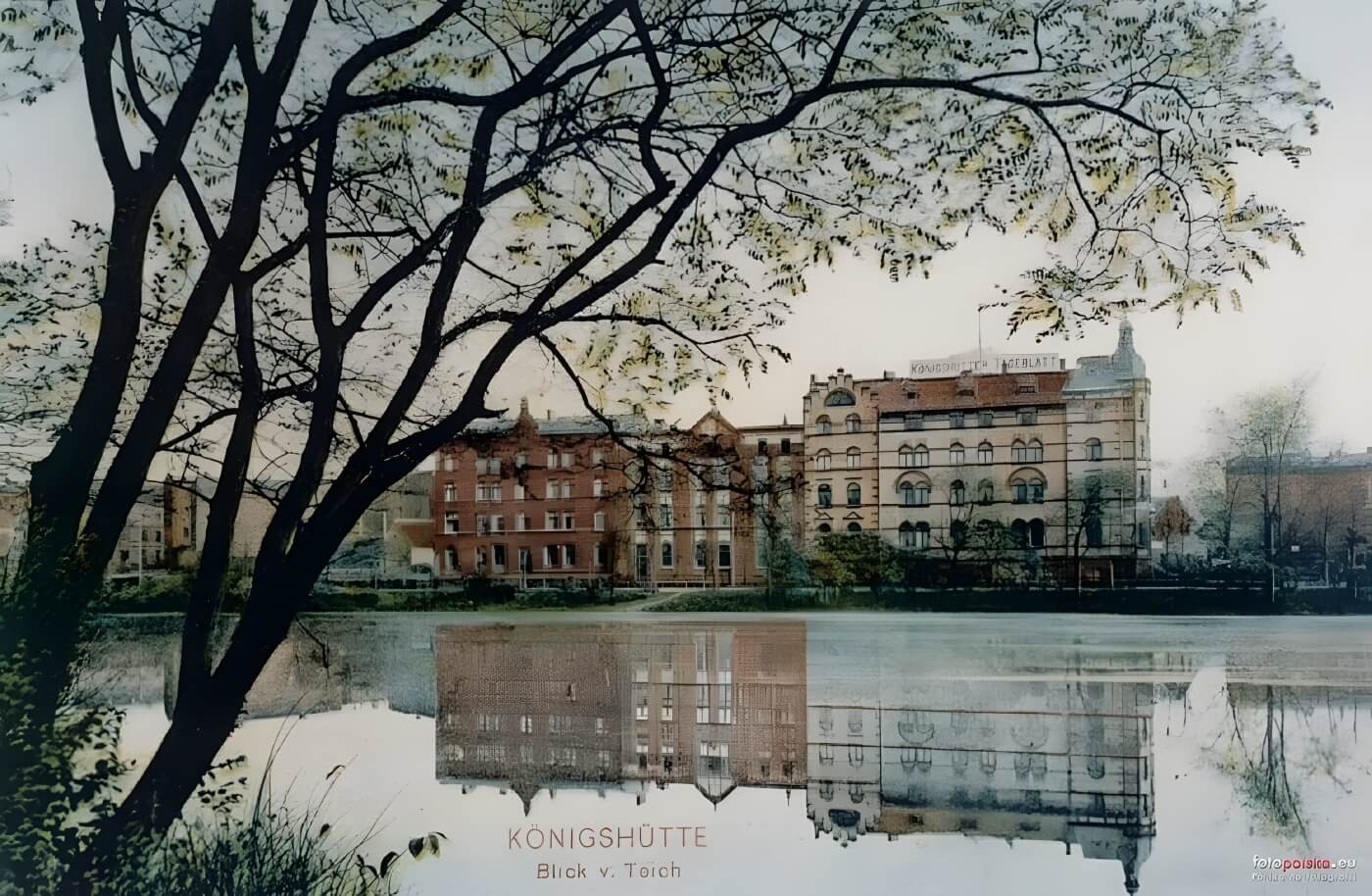 W centrum Chorzowa można było pływać na łódkach?. Tak, bo był tam staw hutniczy, a dziś jest... plac Hutników