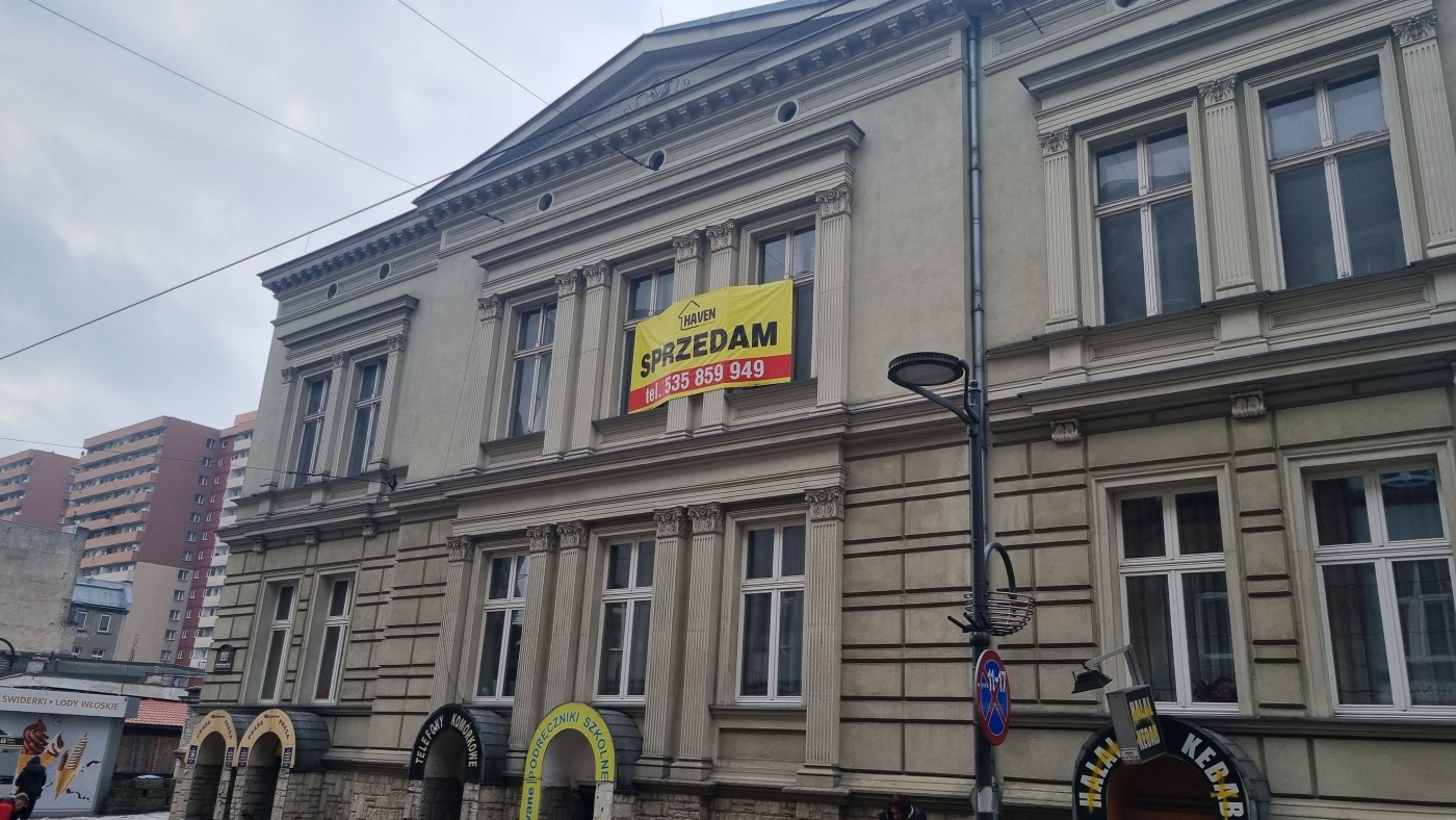 Wolności w Chorzowie. Ulica 'do wynajęcia"