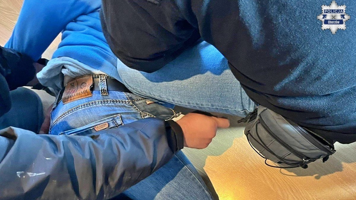 Seria włamań w Chorzowie. Zatrzymano podejrzanych