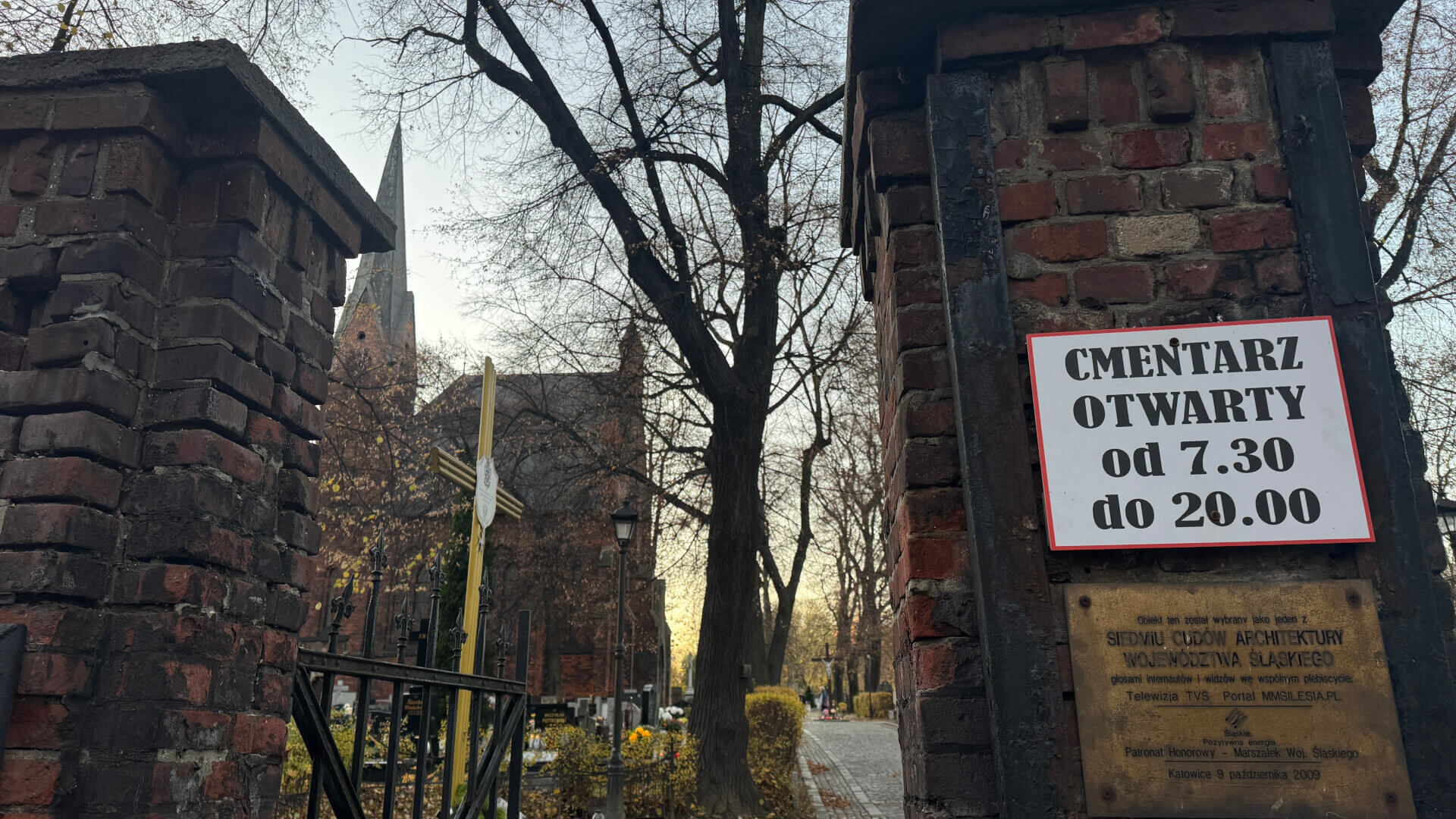 Cmentarz Mater Dolorosa I w Bytomiu