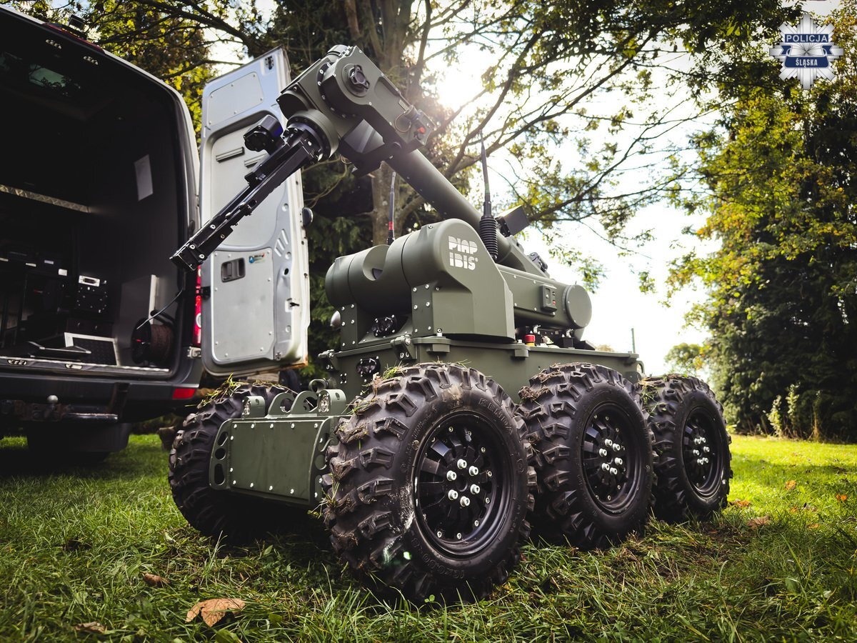 Cwiczenia policji zabytkowa kopalnia srebra 24