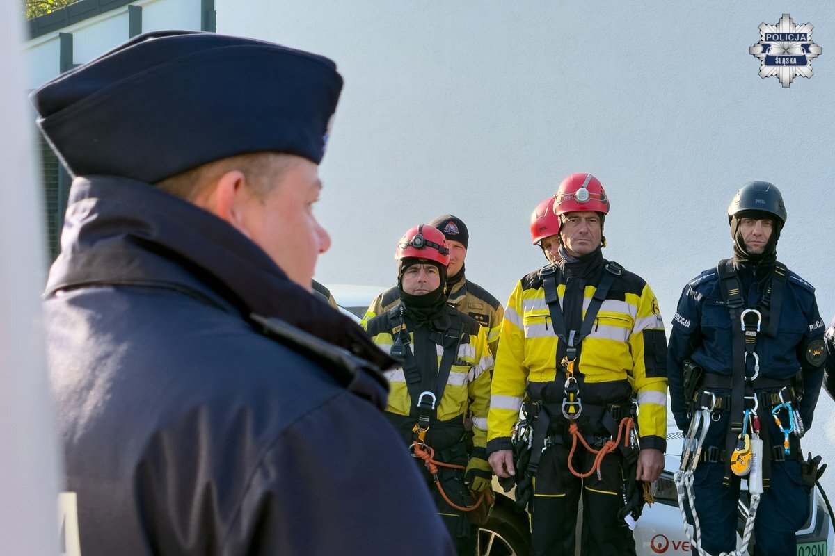 Cwiczenia policji zabytkowa kopalnia srebra 3