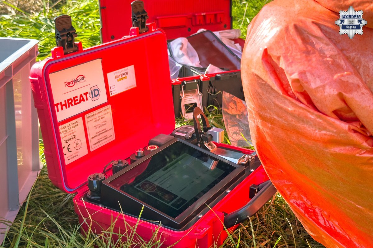 Cwiczenia policji zabytkowa kopalnia srebra 36