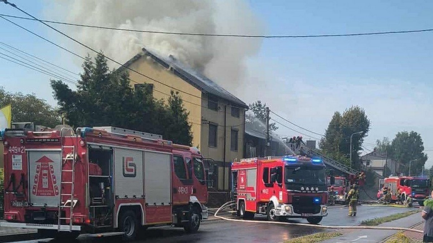 Dabrowa pozar od pioruna 1