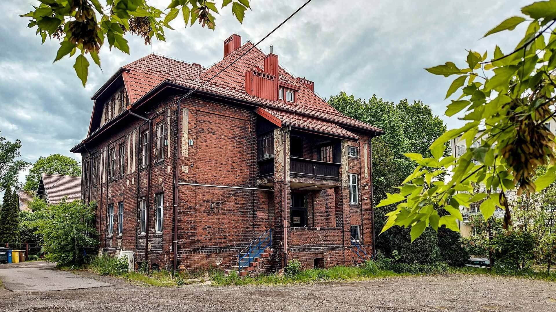 Policja się stąd wyniosła. Zlicytują dawny komisariat w Szombierkach przy ul. Zabrzańskiej 91