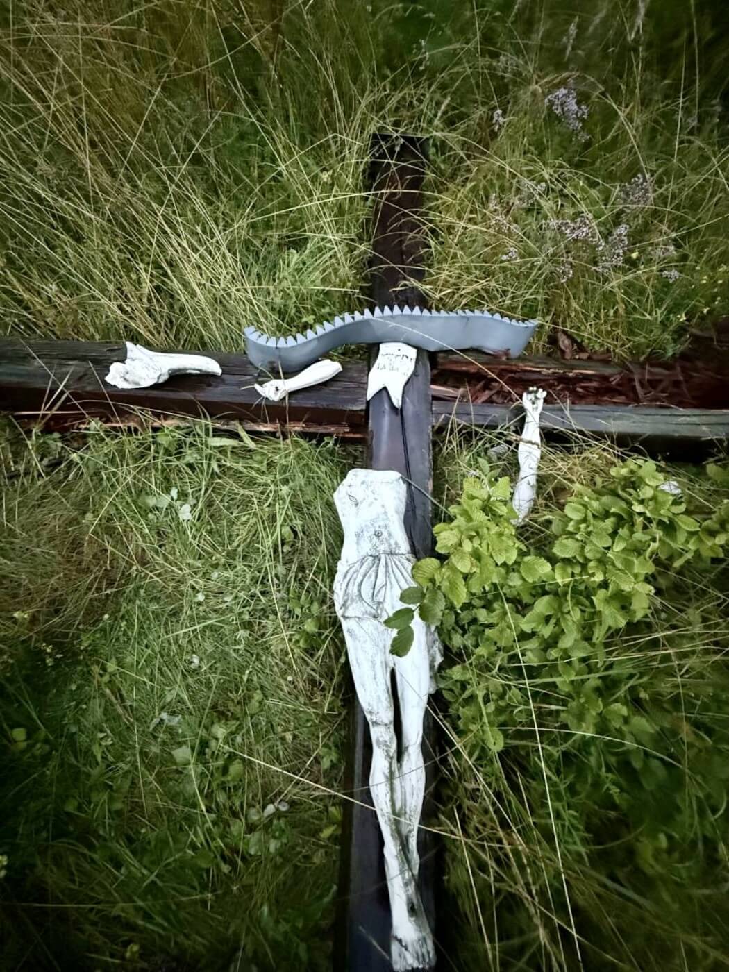Diecezja sosowiecka zniszczone krzyze 2