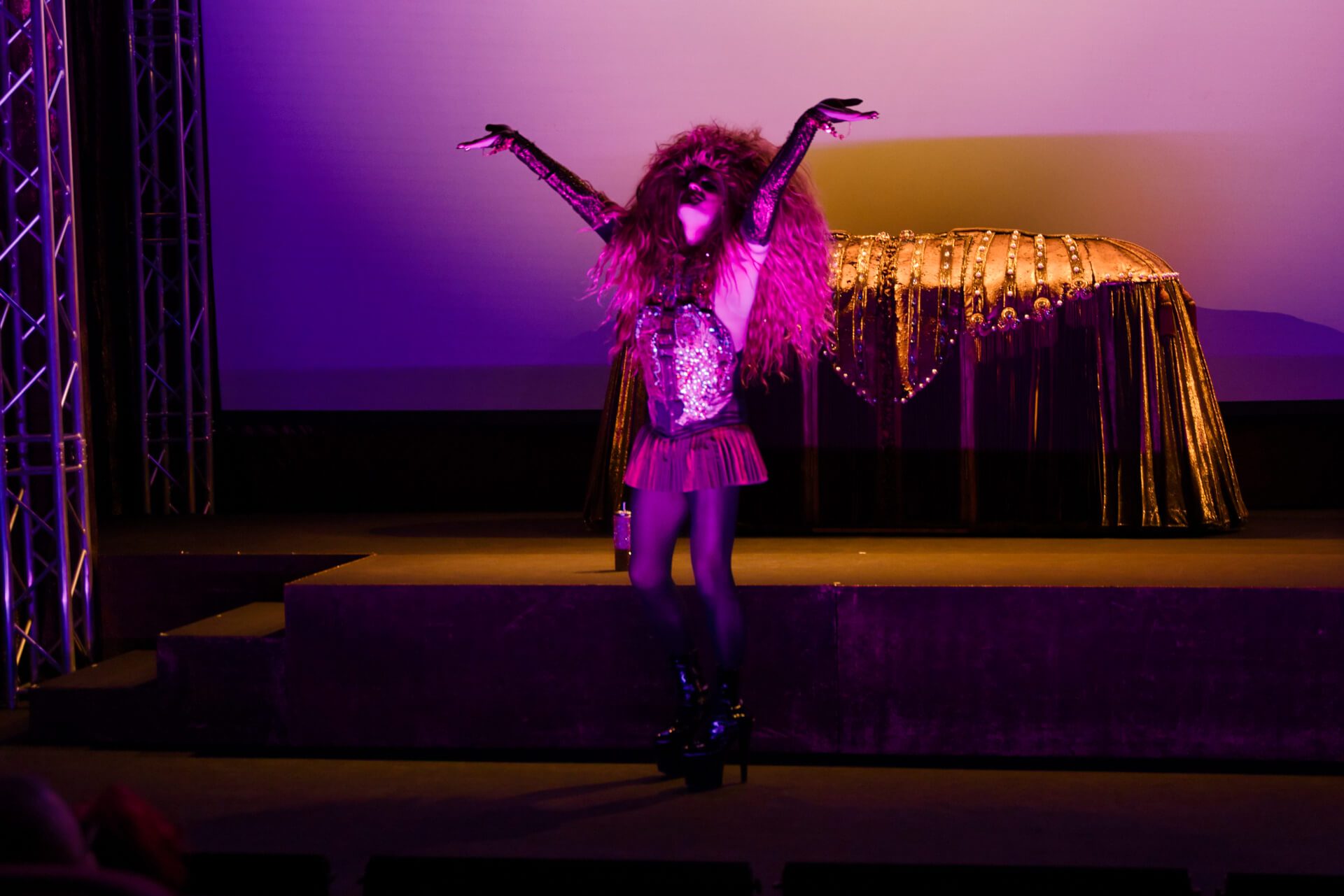 DIVA 2. LAMENT KRÓLOWEJ