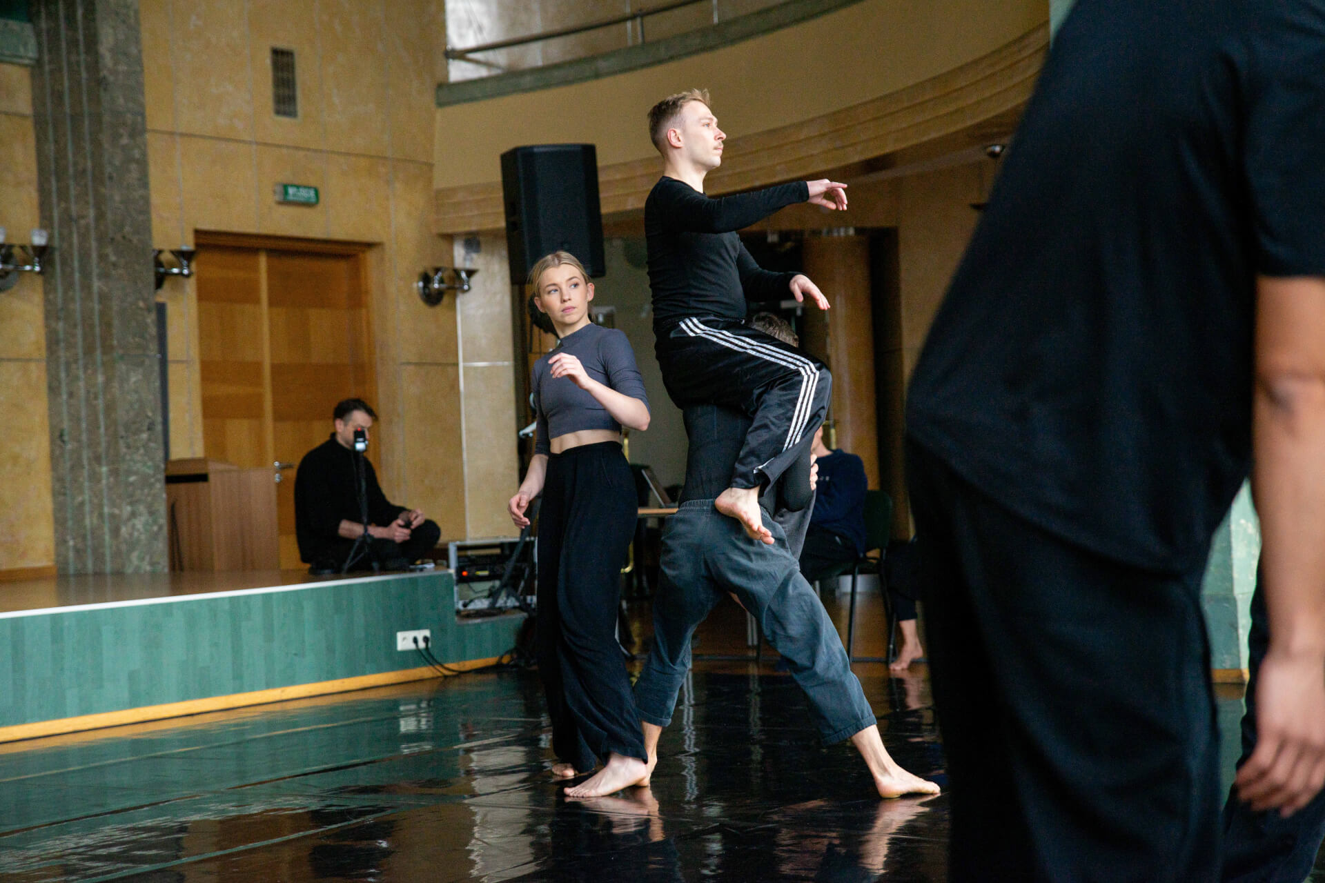 „Frontysterium, czym stają się rzeczy”