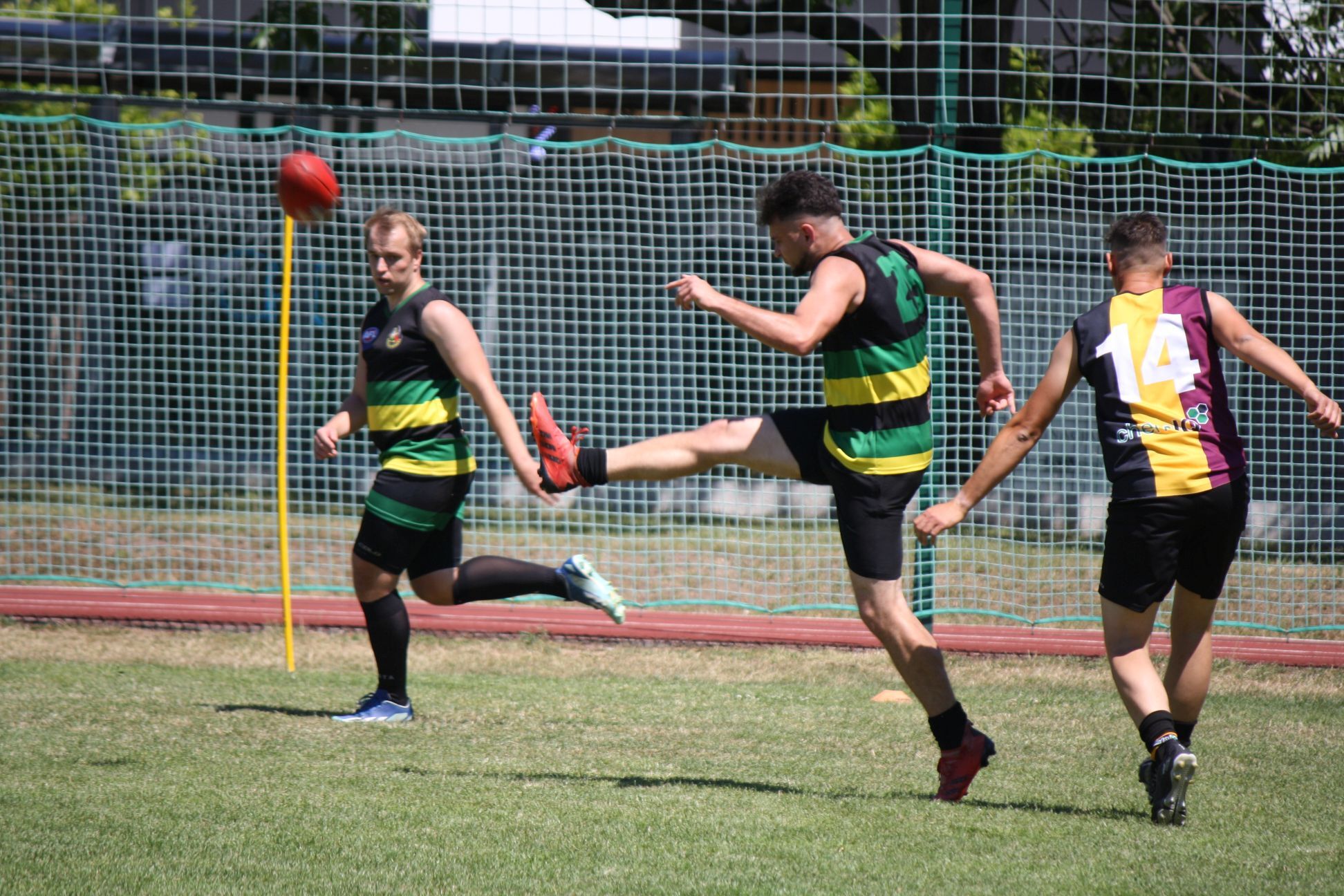 Futbol australijski rozbark4