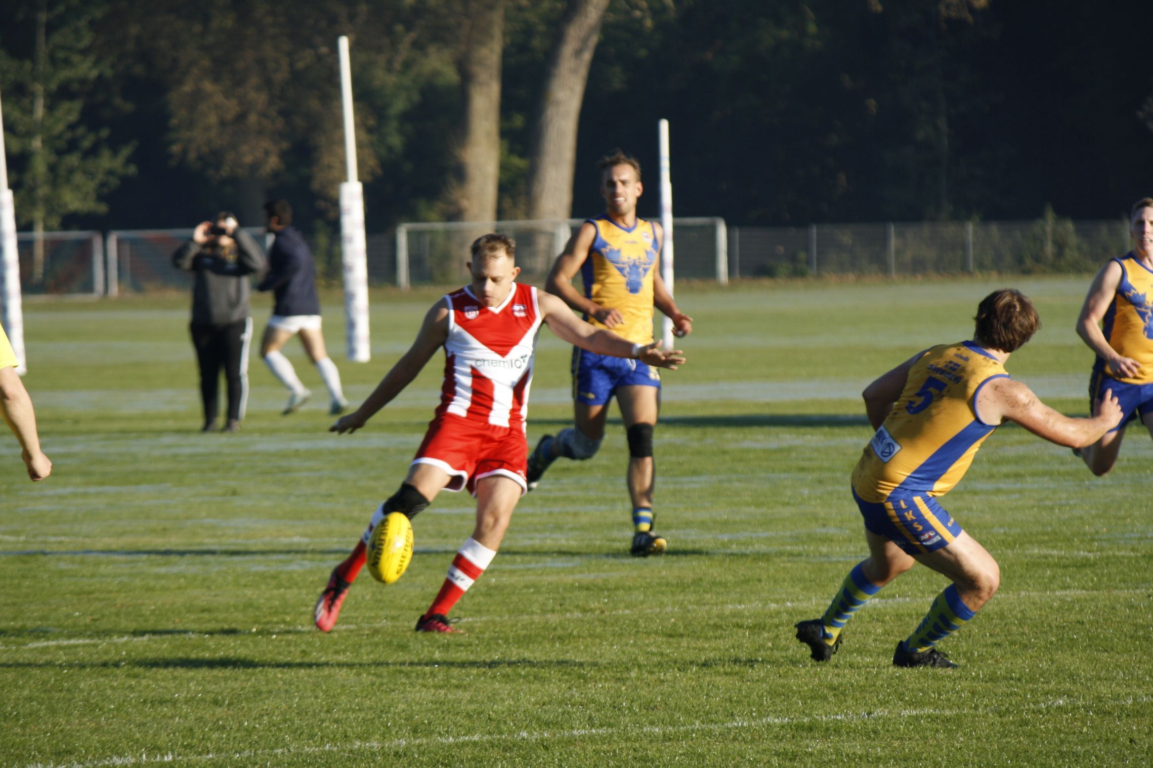 Futbol australijski rozbark8