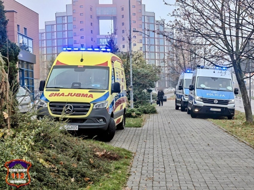 Śmierć w wyniku zawału na drodze w Tychach - 4.112024