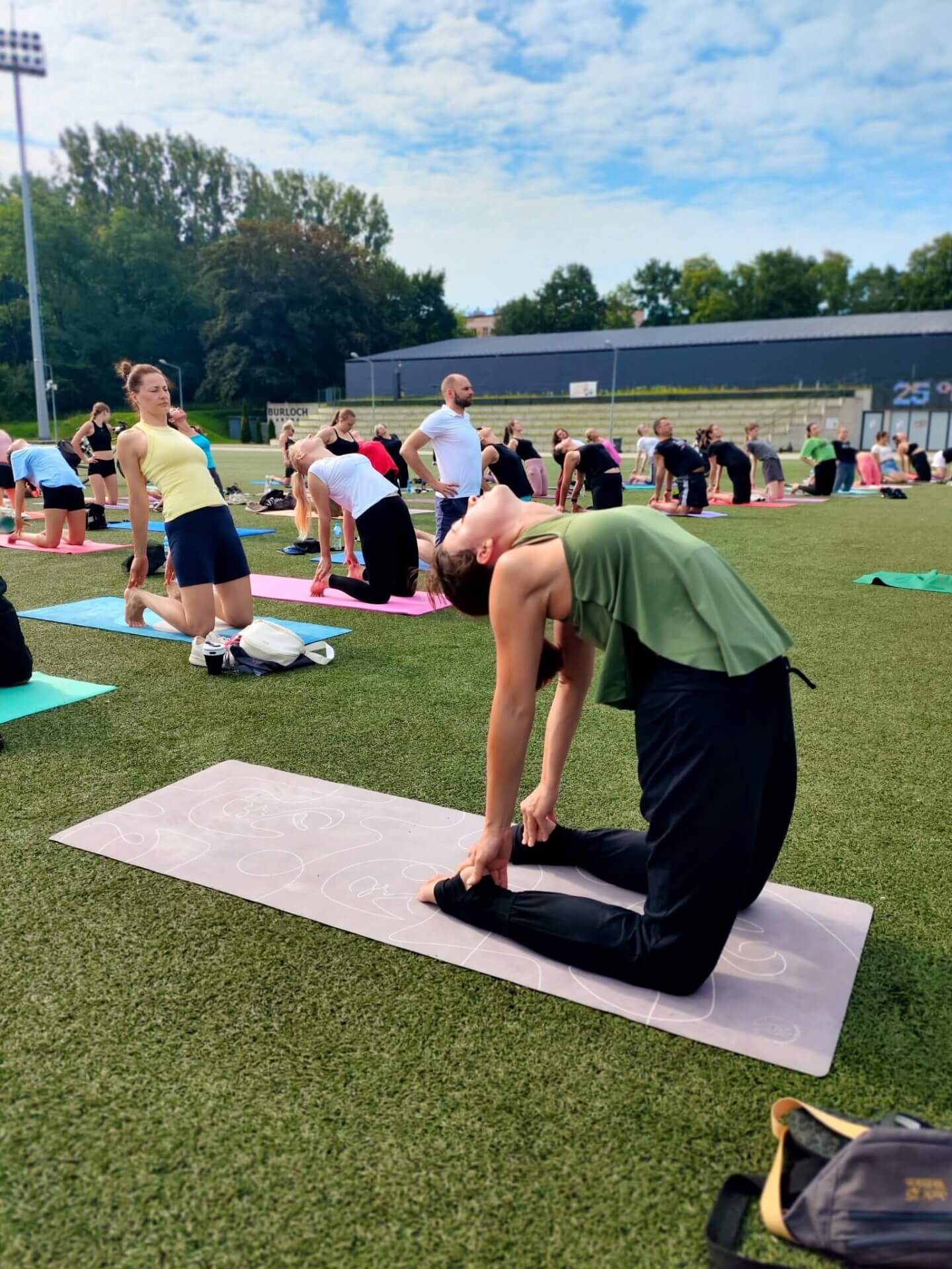 Joga burloch10
