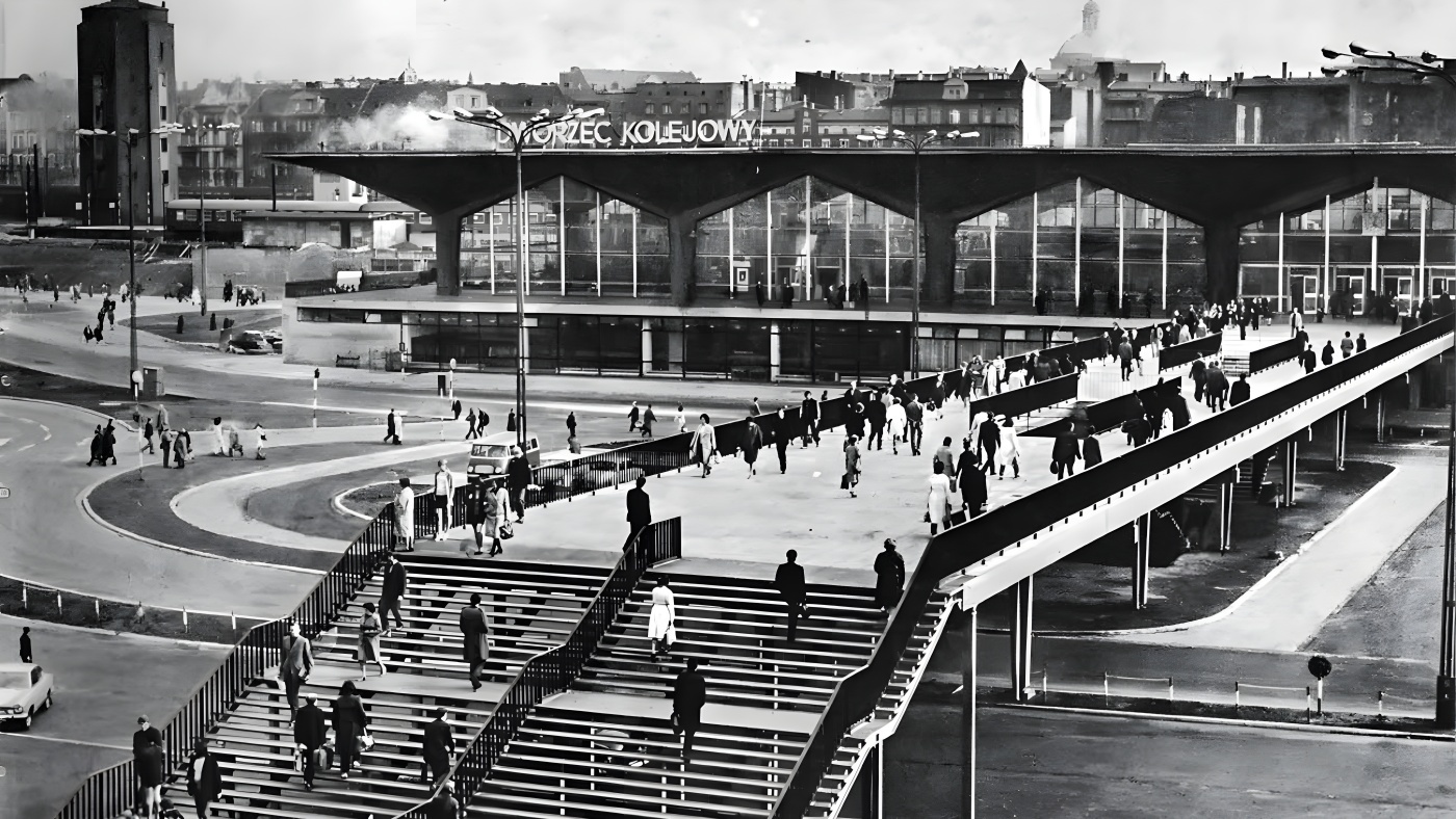 Katowice dworzec brutal 8