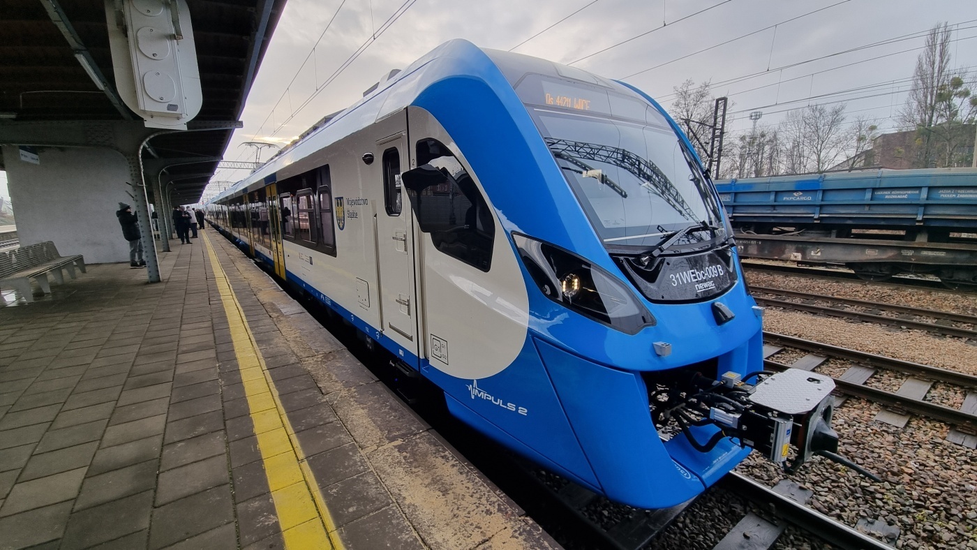 Rekordowe pieniądze na kolej. Górnośląsko-Zagłębiowska Metropolia daje ponad 34 mln zł na połączenia kolejowe w 2026 r.