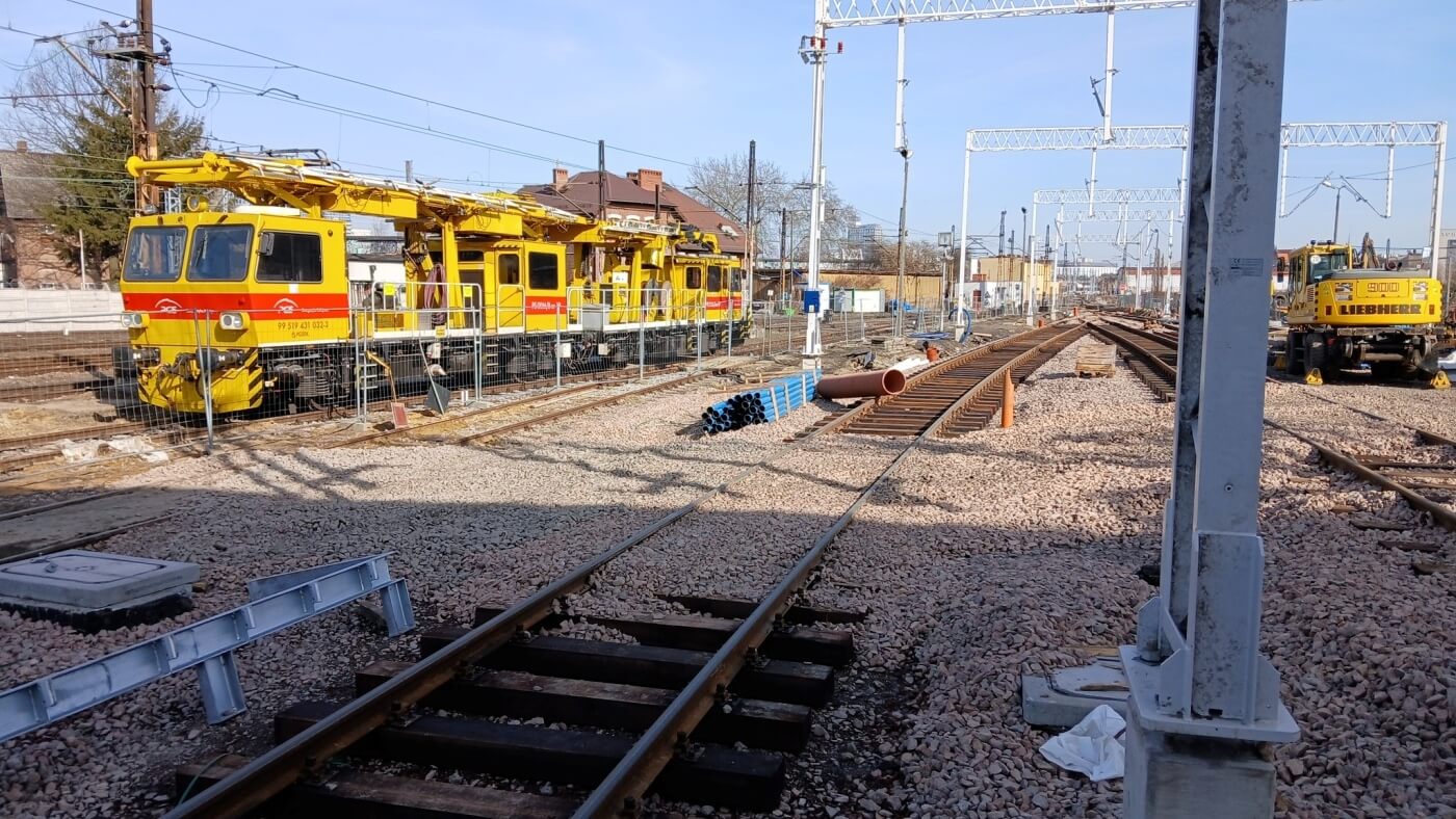 Jak przebiega rozbudowa bazy Kolei Śląskich w Katowicach?
