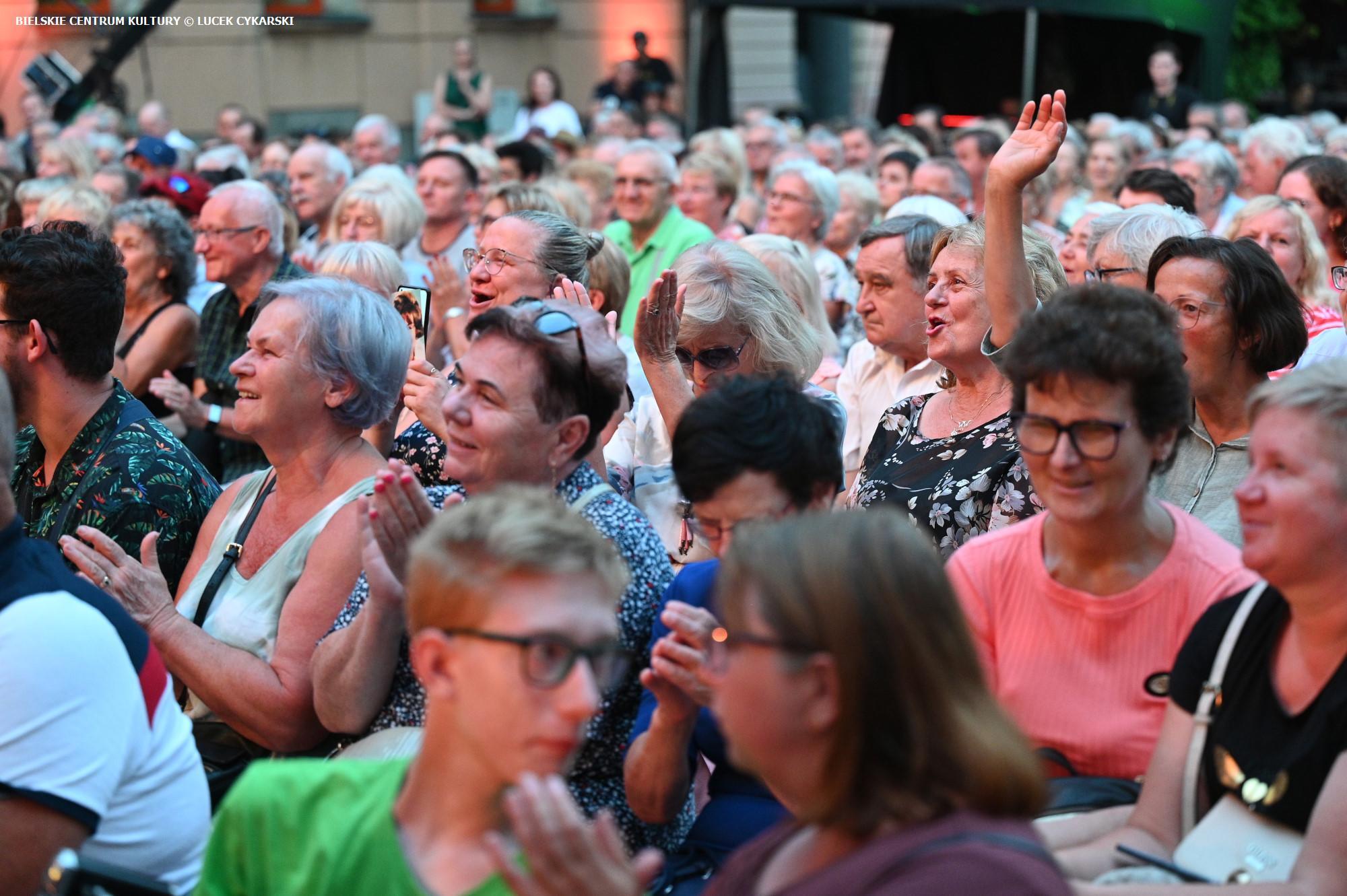 Koncert krolowa swingu pamieci marii koterbskiej bielsko biala 16