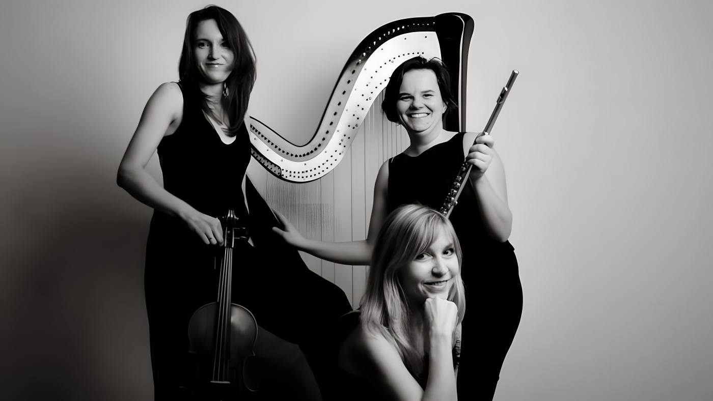 Lorien trio