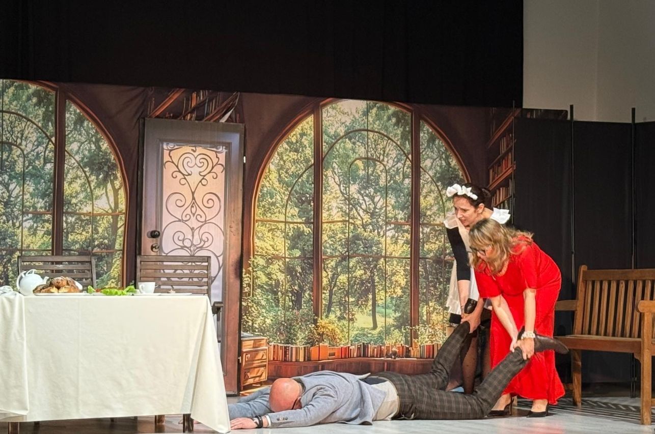 "Morderstwo Pana Marshalla" w wykonaniu AGT "Korek"