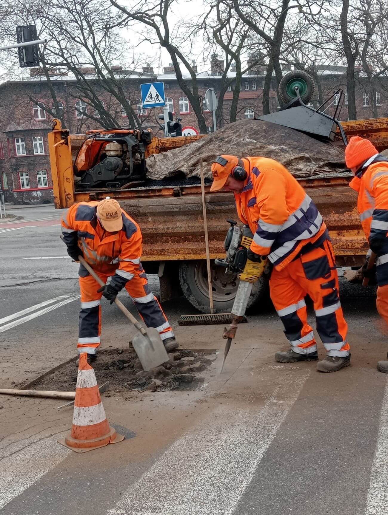 Naprawa nawierzchni Katowice