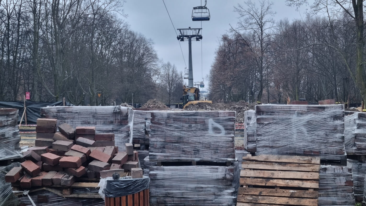 Park slaski remont alei zyrafy