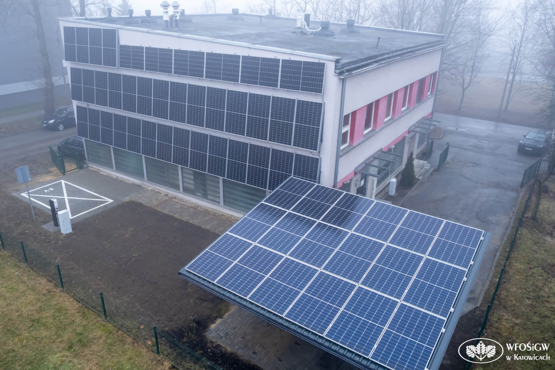 WFOŚiGW w Katowicach podpisał ostatnią umowę w ramach Programu „50 kW na start”. Fotowoltaika dla Bytomia