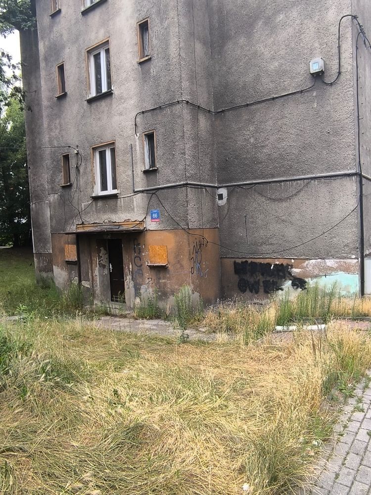 Przebudowa i adaptacja mieszkań komunalnych w Piekarach Śląskich