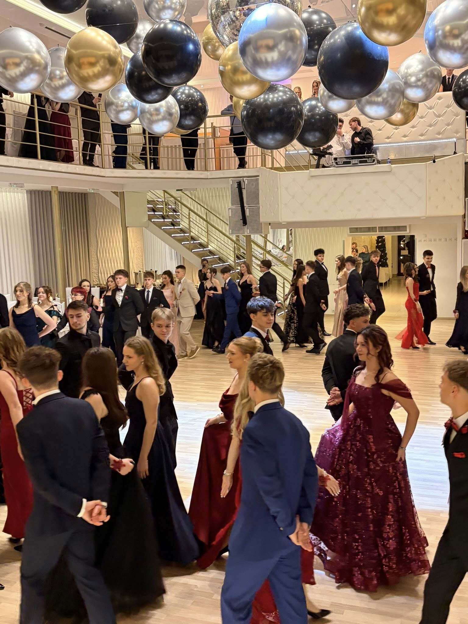 Studniówka w AZS w Piekarach Śląskich 2026