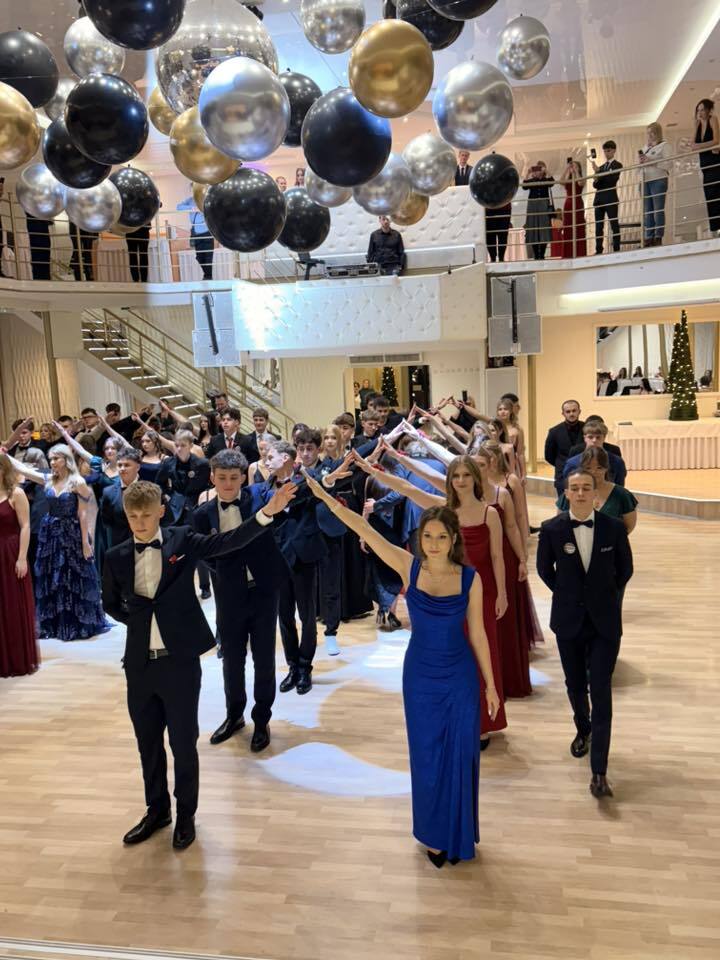 Studniówka w AZS w Piekarach Śląskich 2026