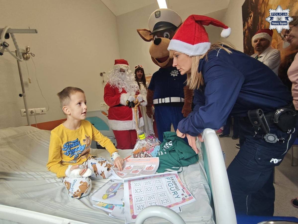 Mikołajkowa akcja policjantów z Piekar Śląskich