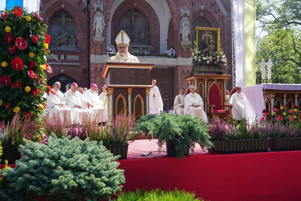 Pielgrzymka Stanowa Kobiet i Dziewcząt do Piekar Śląskich 2025