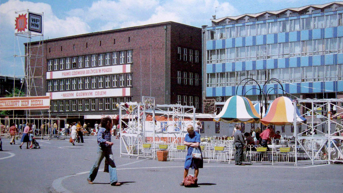 Plac Thalmanna w Bytomiu