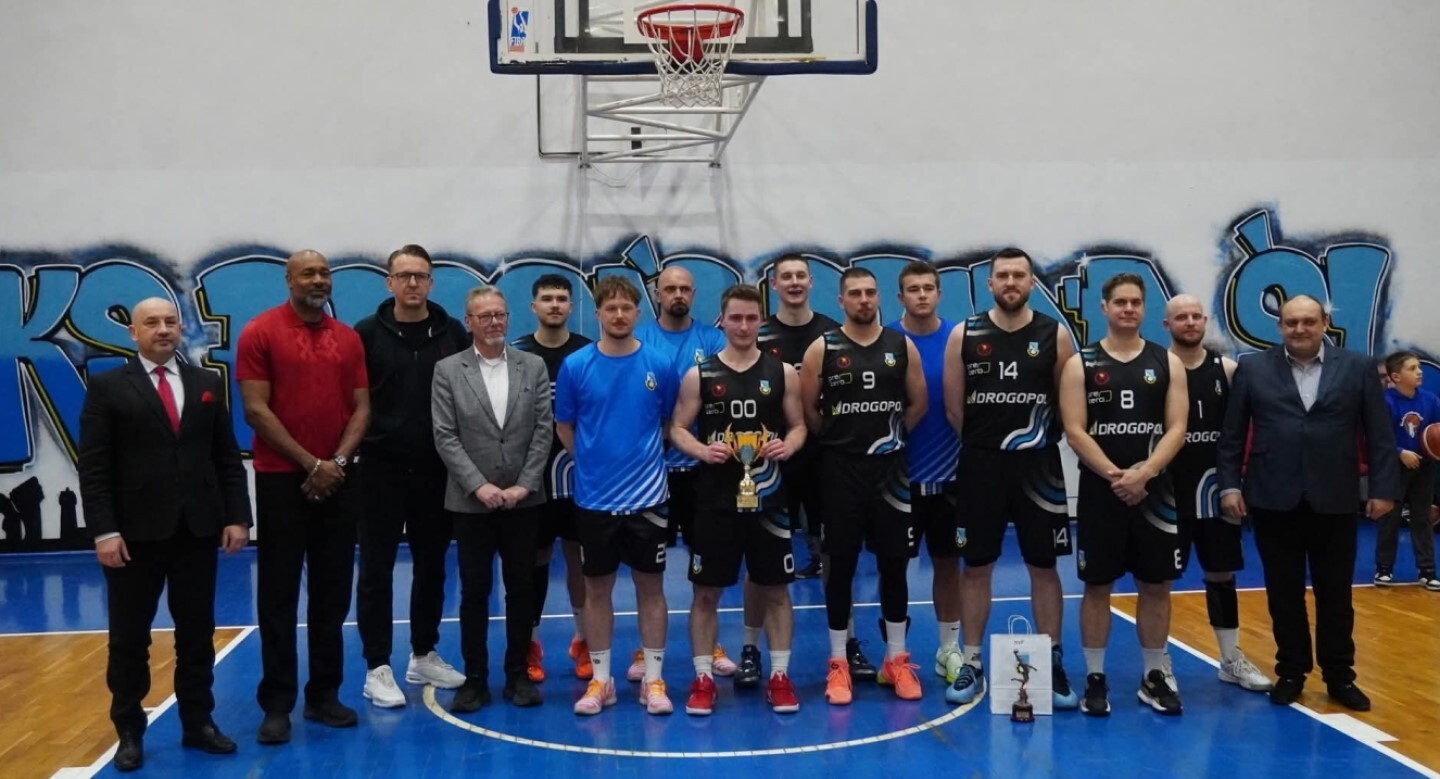 Pogoń przegrała walkę o awans do 2. ligi, prezes Kaczmarek podał się do dymisji