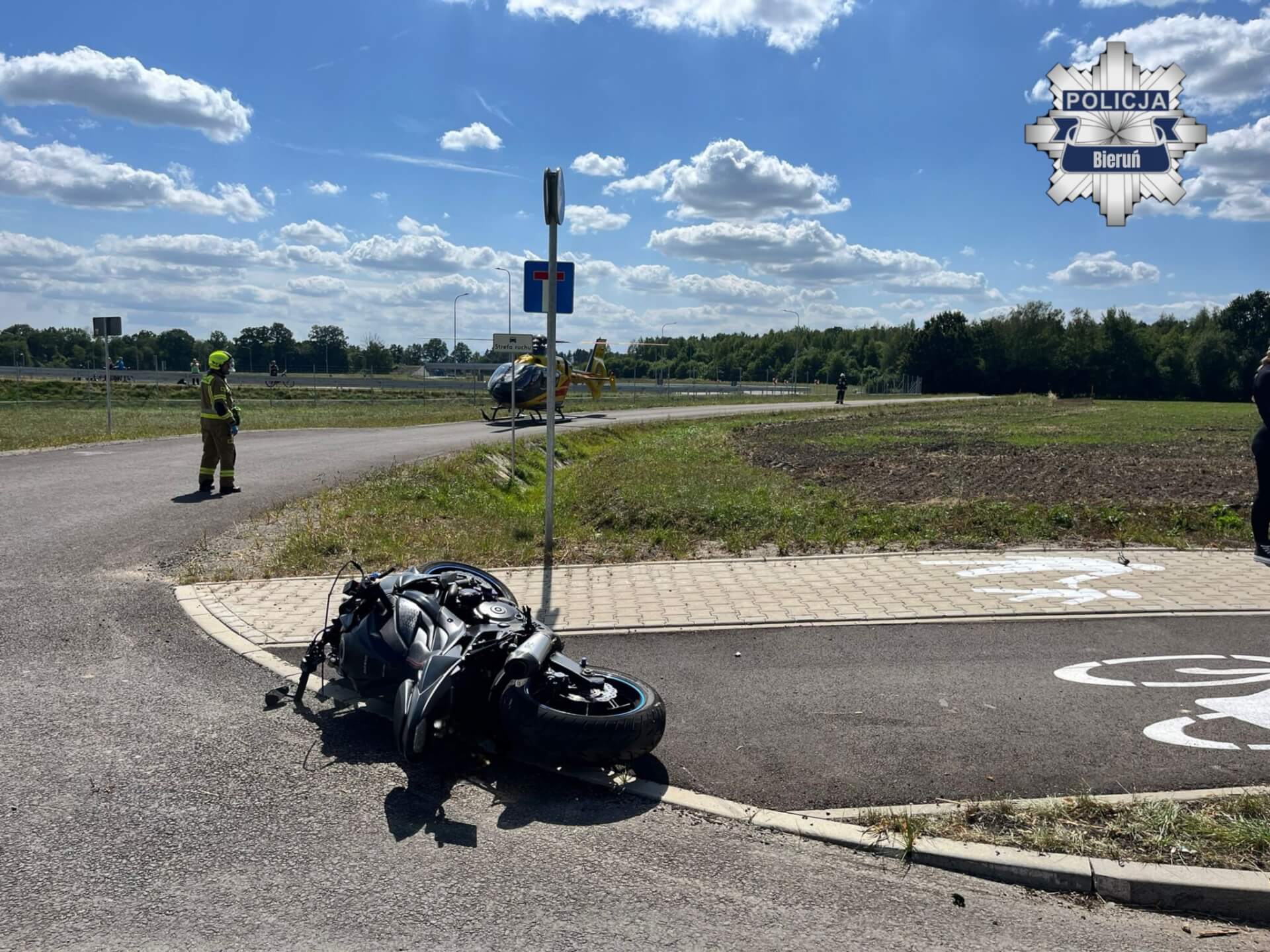 Śmigłowiec LPR pod Bieruniem. 11-latek i 25-latek w szpitalu