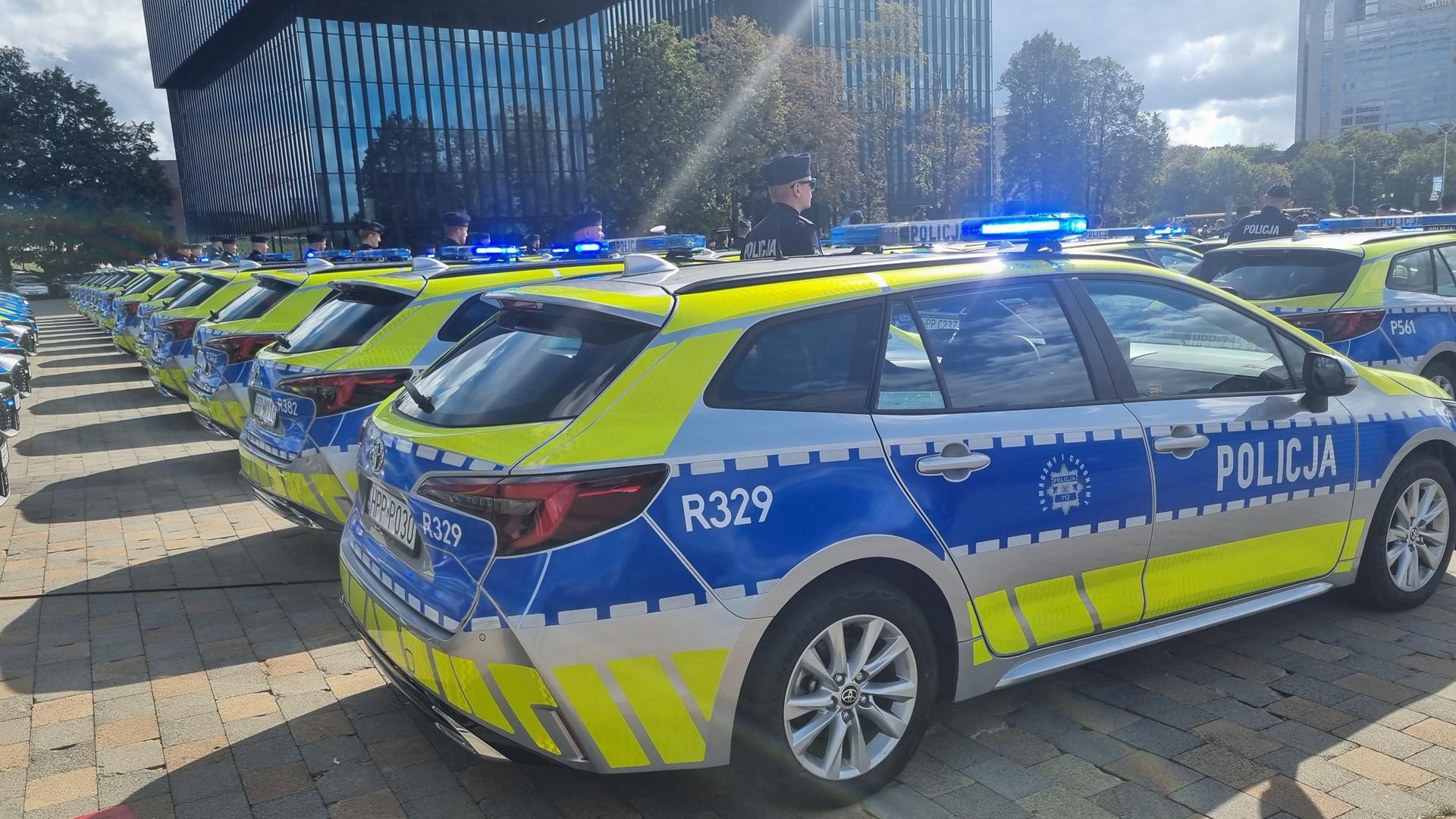 Nowe radiowozy Śląskiej Policji dofinansował Wojewódzki Fundusz Ochrony Środowiska i Gospodarki Wodnej