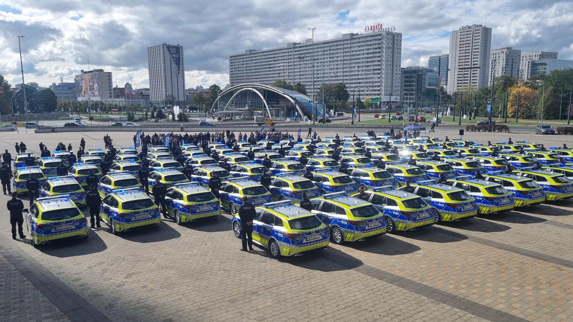Nowe radiowozy Śląskiej Policji dofinansował Wojewódzki Fundusz Ochrony Środowiska i Gospodarki Wodnej