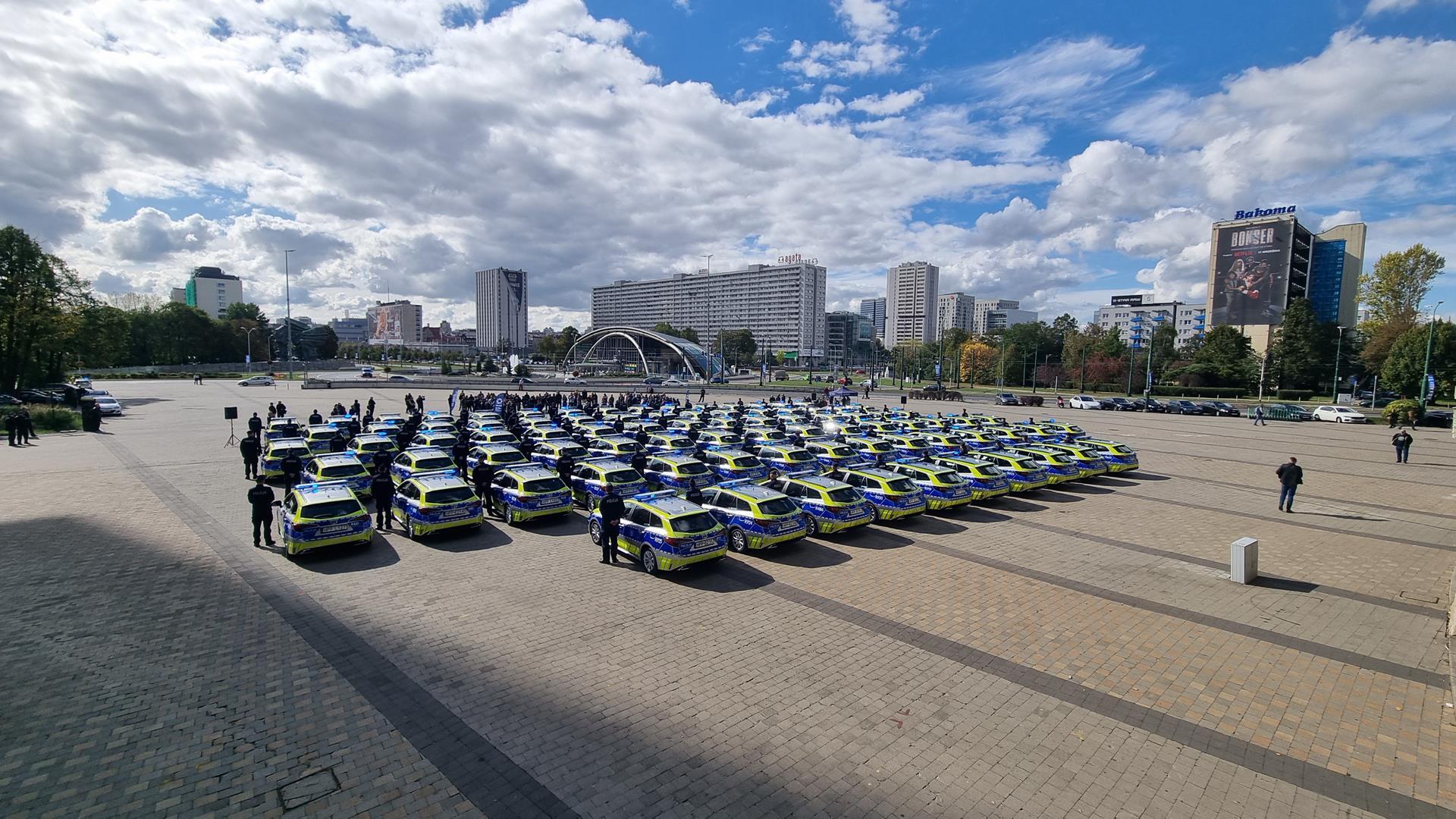 Nowe radiowozy Śląskiej Policji dofinansował Wojewódzki Fundusz Ochrony Środowiska i Gospodarki Wodnej