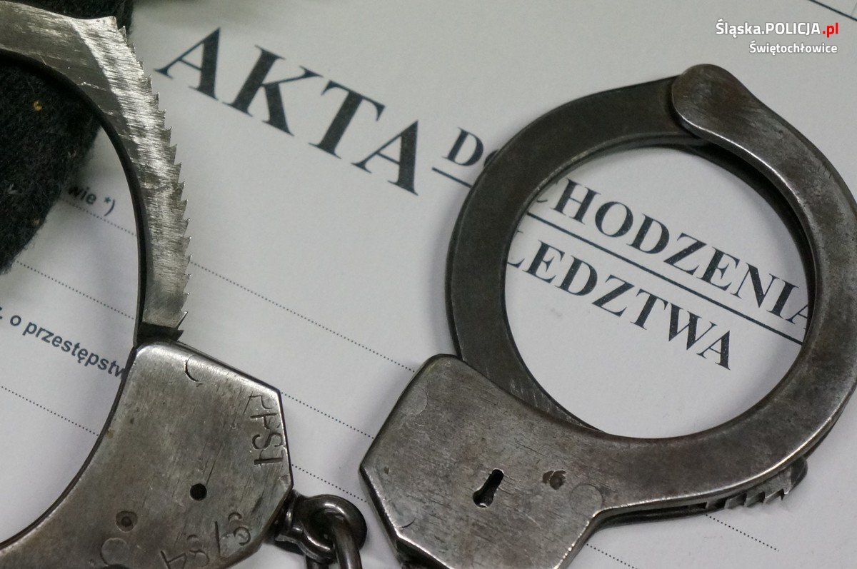 39-latek zatrzymany w Bytomiu. Był poszukiwany za naruszenie sądowego zakazu
