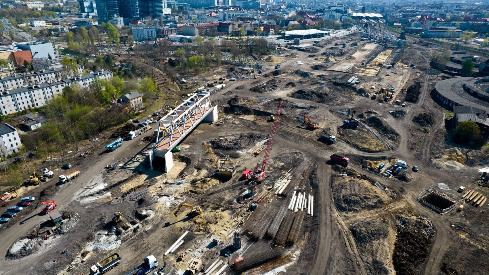 Przebudowa katowickiego wezla kolejowego 28