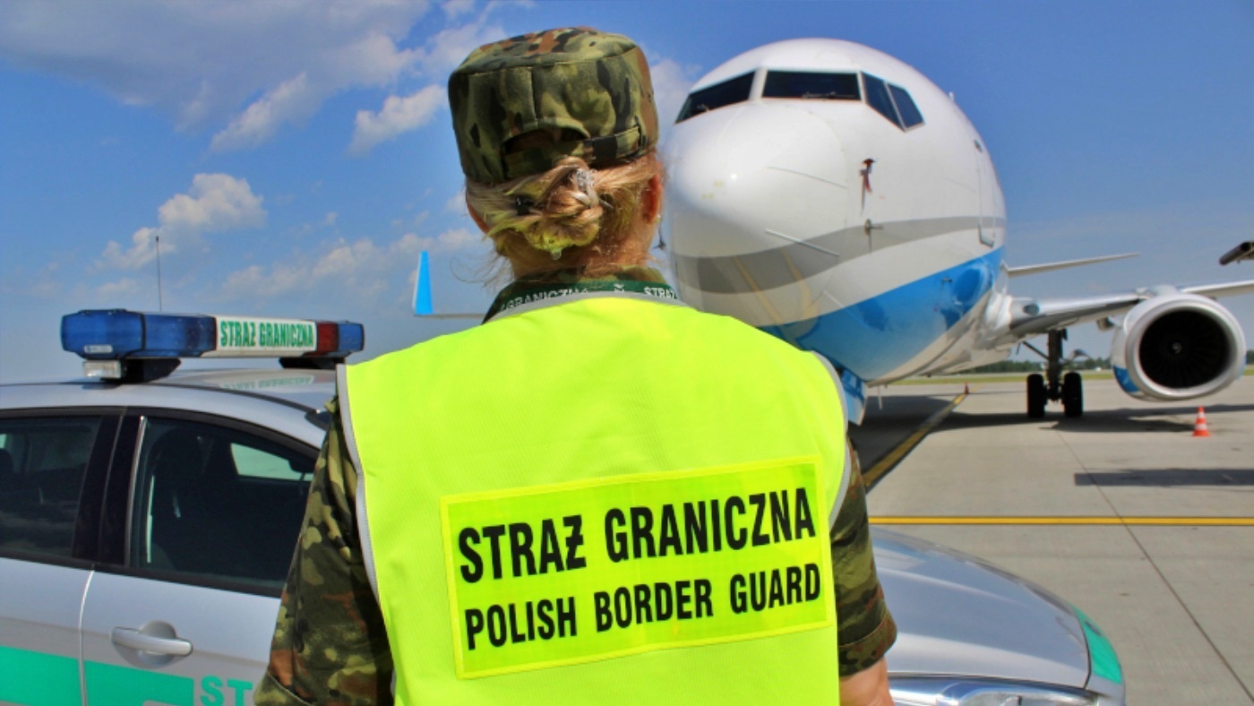 Głupi żart na lotnisku pokrzyżował wakacyjne plany