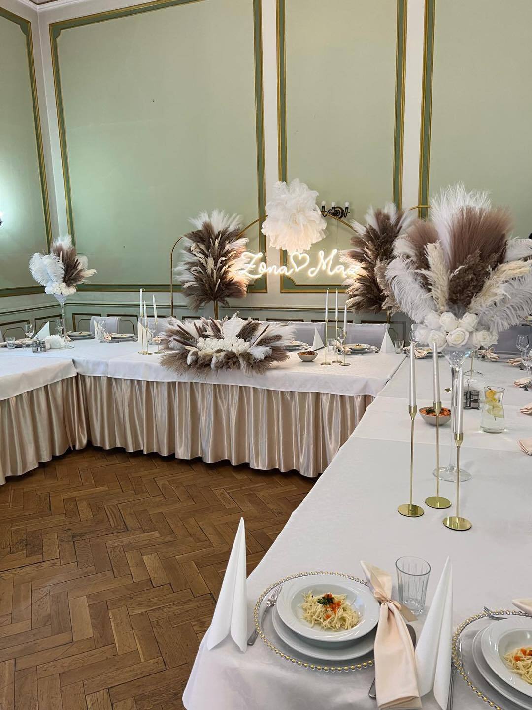 Restauracja Imperium przeniosła się do Pałacu Kawalera