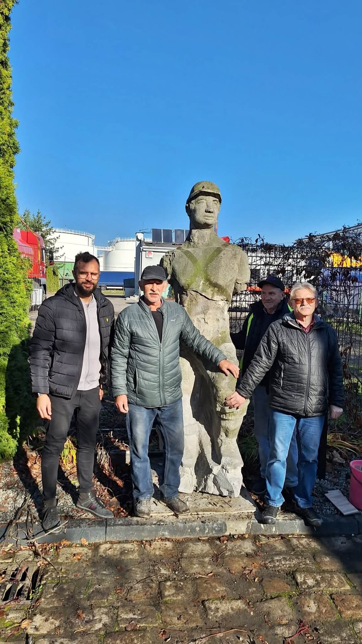 Radzionków świętuje pozyskanie rzeźby górnika