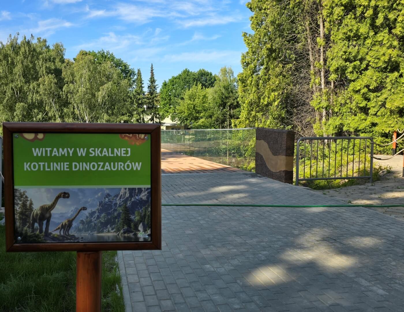 Slaskie zoo kladka dolina dinozaurow 1
