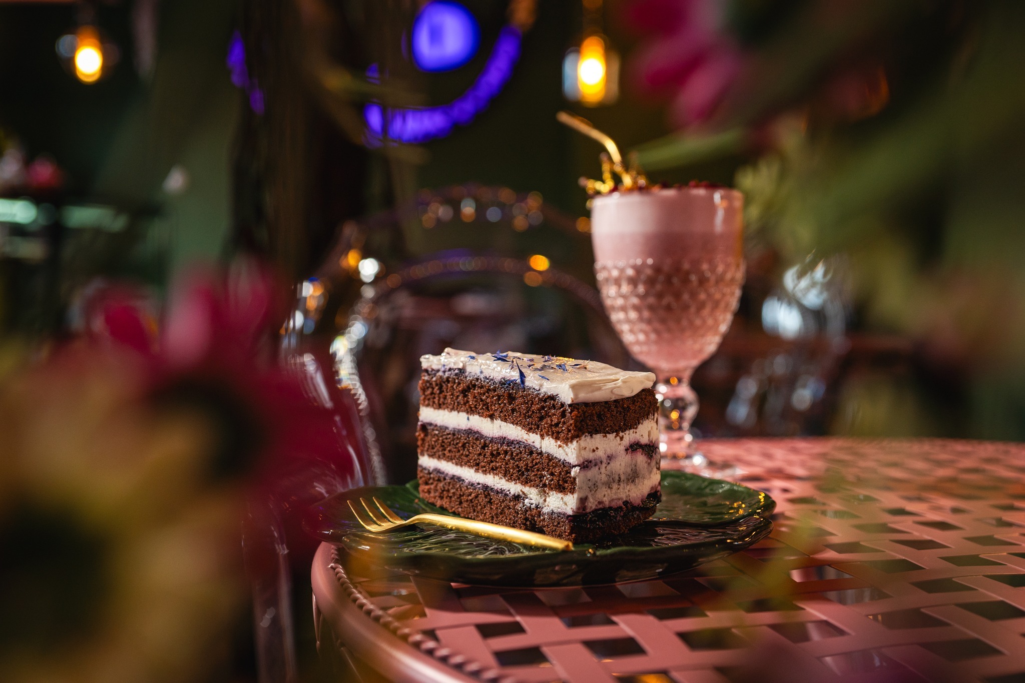 Kawiarnia w stylu "Alicji w Krainie Czarów" w Tarnowskich Górach