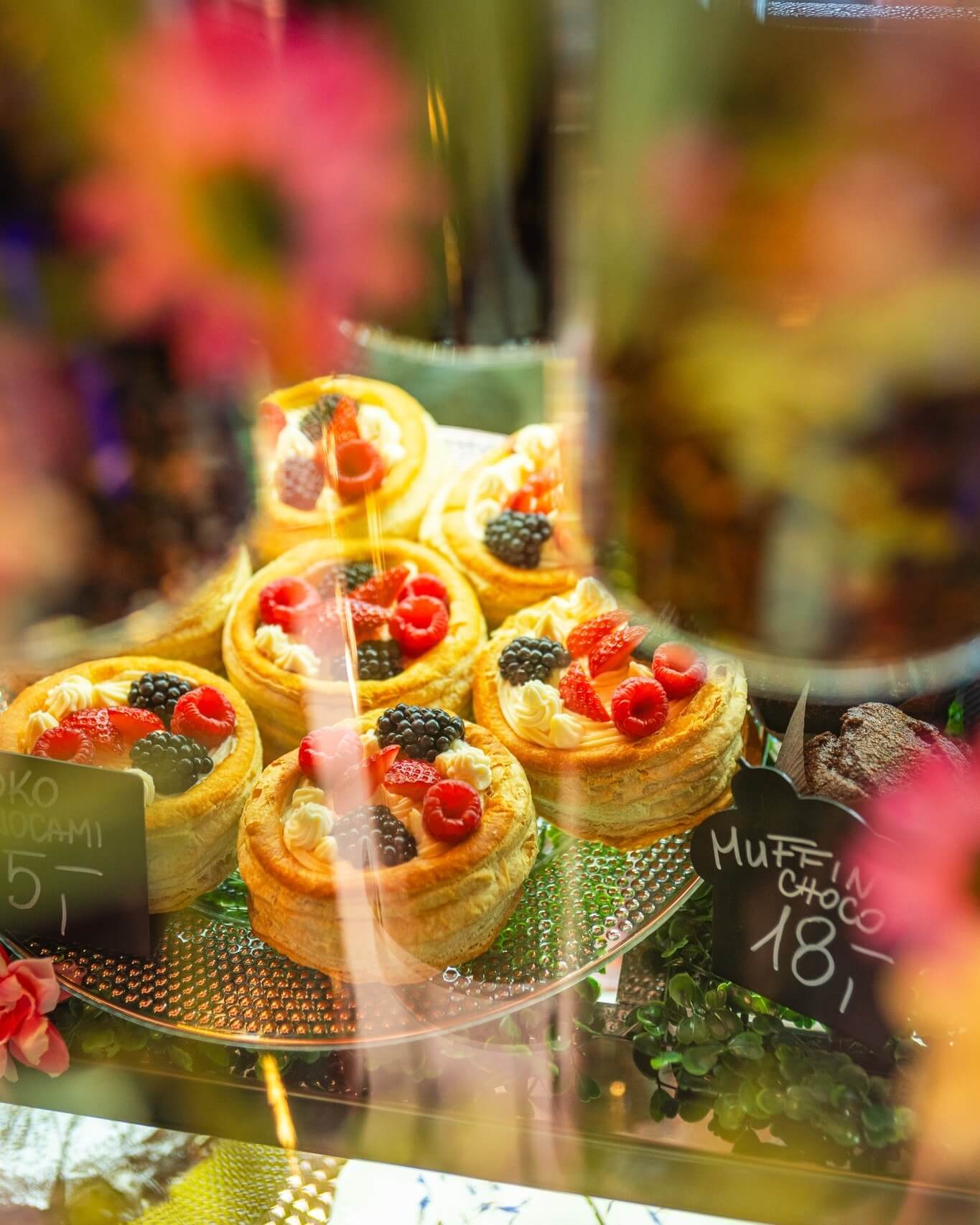 Kawiarnia w stylu "Alicji w Krainie Czarów" w Tarnowskich Górach