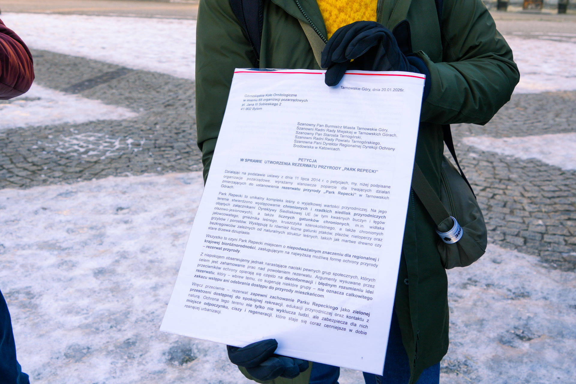Przekazanie petycji za utworzeniem rezerwatu na terenie Parku Repeckiego w Tarnowskich Górach