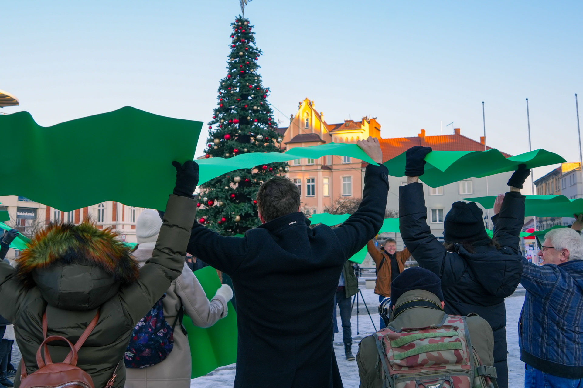 Przekazanie petycji za utworzeniem rezerwatu na terenie Parku Repeckiego w Tarnowskich Górach