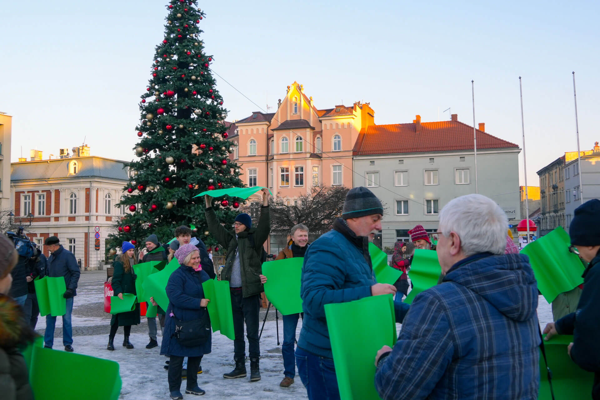 Przekazanie petycji za utworzeniem rezerwatu na terenie Parku Repeckiego w Tarnowskich Górach