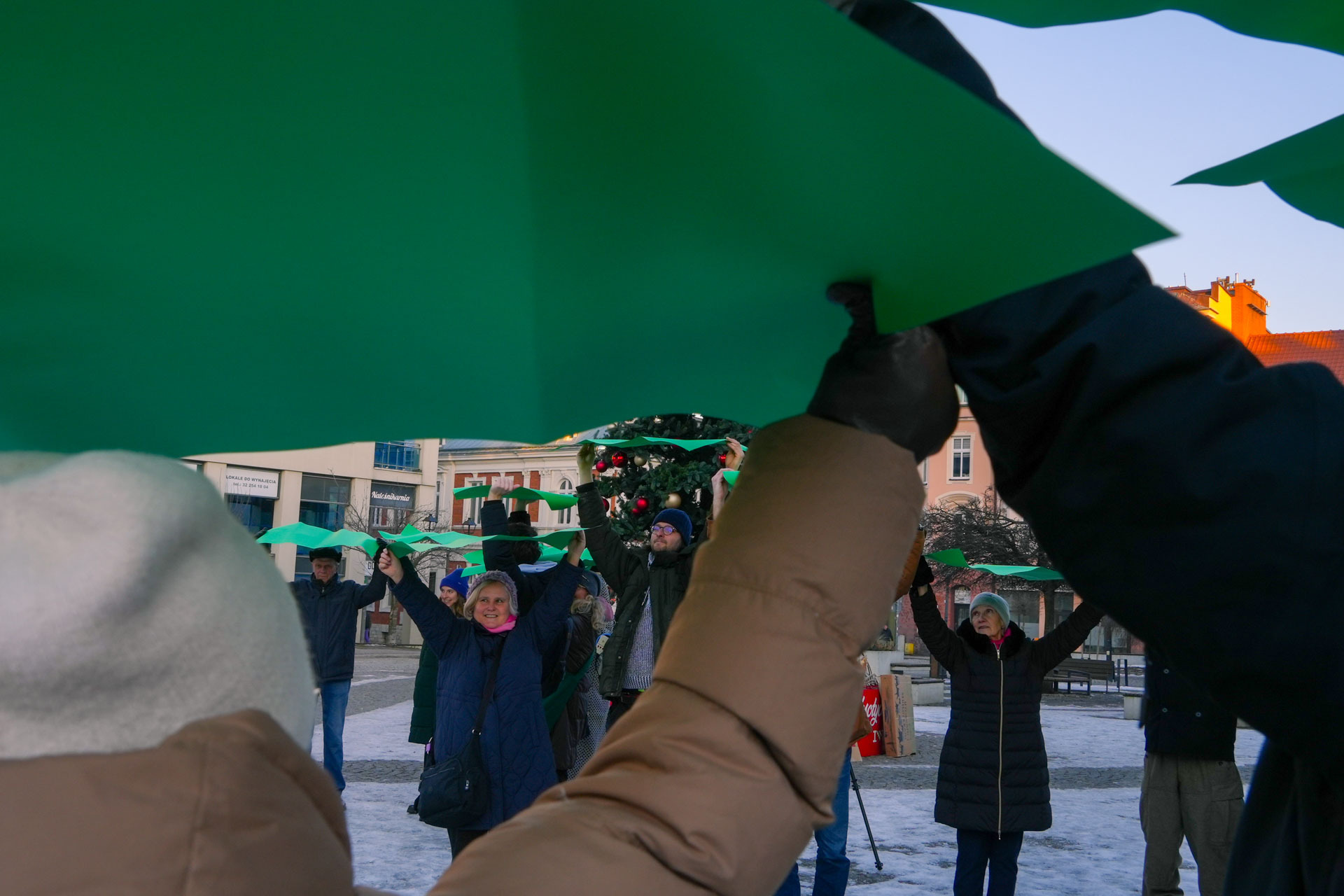 Przekazanie petycji za utworzeniem rezerwatu na terenie Parku Repeckiego w Tarnowskich Górach
