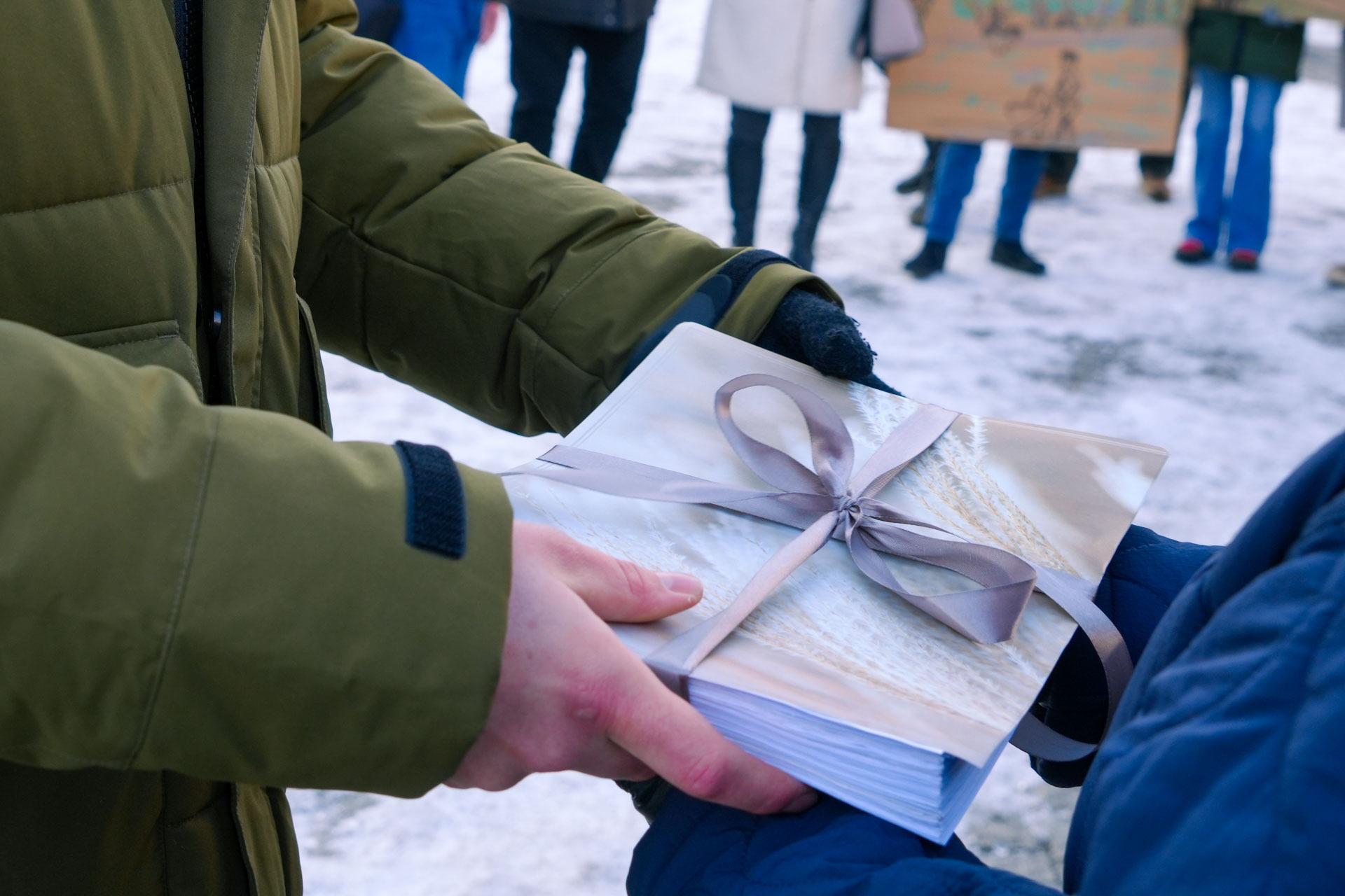 Przekazanie petycji za utworzeniem rezerwatu na terenie Parku Repeckiego w Tarnowskich Górach